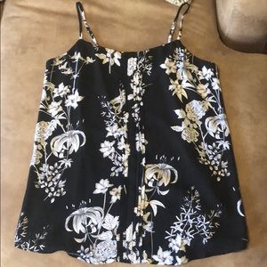 Flower print flowy tank